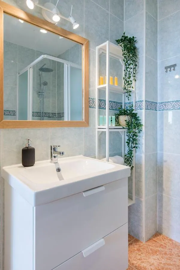 Skol Sea Views Apartments Marbella