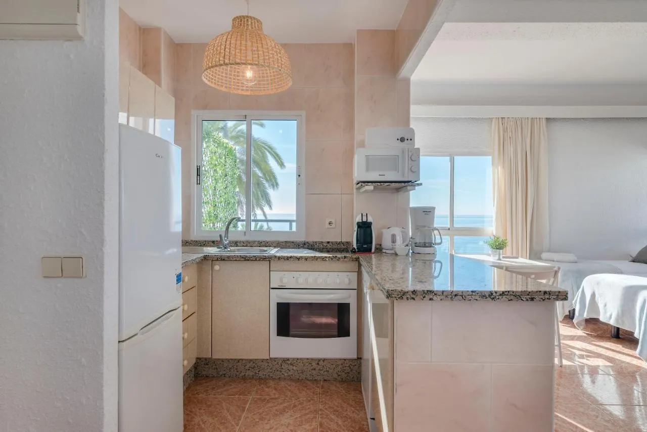 Skol Sea Views Apartments Marbella 0*,